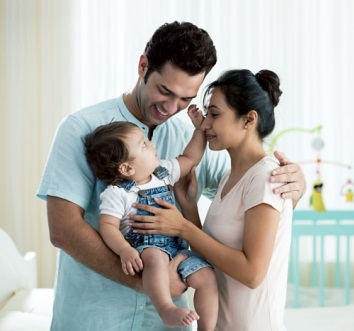 पोस्टीरियर प्लेसेंटा क्या है?  लक्षण, कारण और गर्भावस्था में महत्व (Posterior Placenta in Hindi)